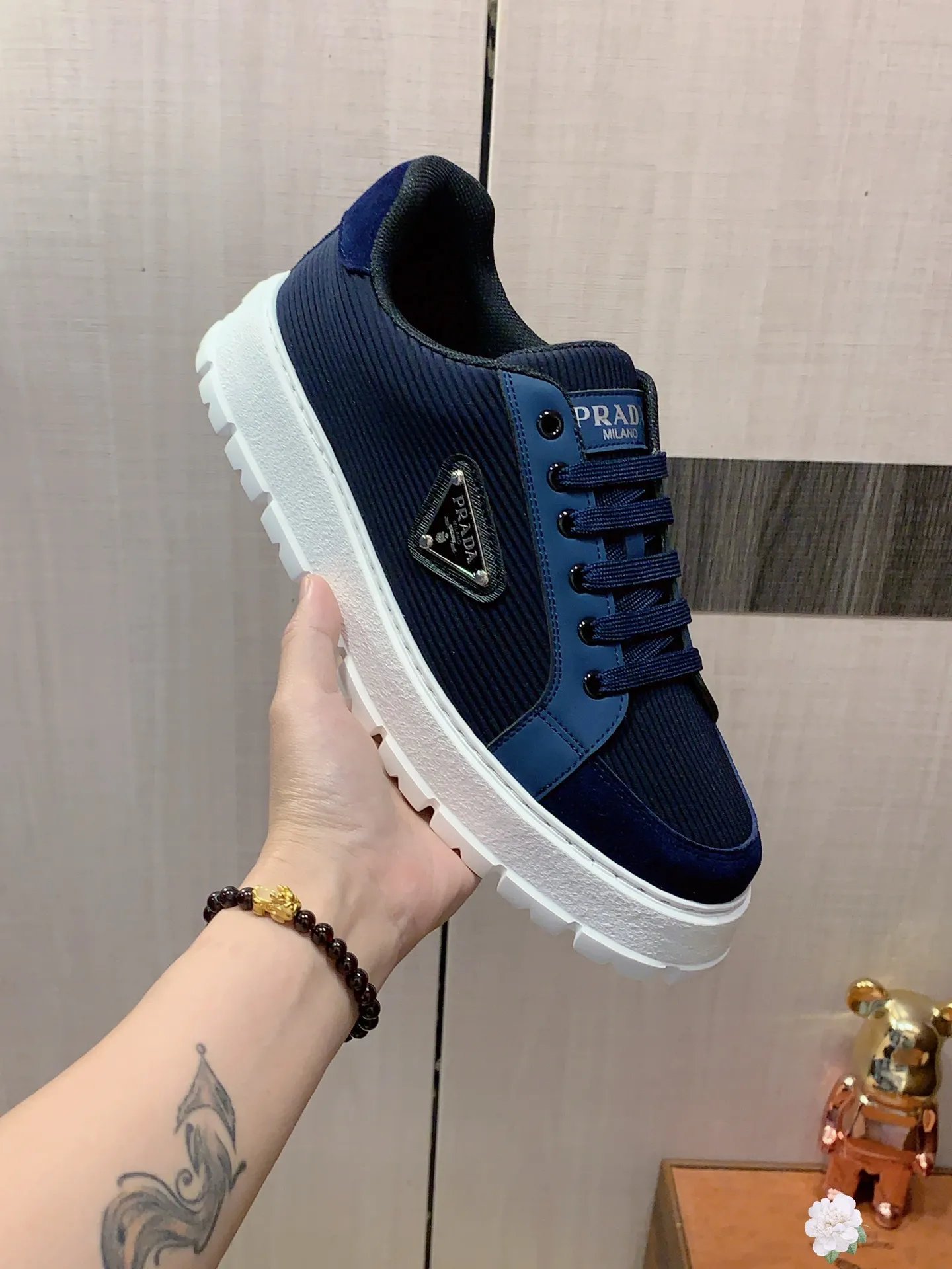 Men's Men's Shoes💰442💰💰🎩🎩[Lightning][Lightning] "PRADA*" The latest and most popular casual shoes, top brand [seduce] luxury ~ purchasing agency, top quality ~. [Strong] The upper is made of imported breathable and polished cowhide material ➕ Breathable sheepskin feet (•) with fine workmanship. Original stylish and stylish soft rubber wear-resistant and non-slip outsole, light and comfortable on the feet, the real thing looks better when photographed, 305: code: 38-44, 3️⃣ colors selected